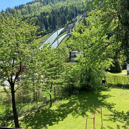 Odskocznia House Szczyrk