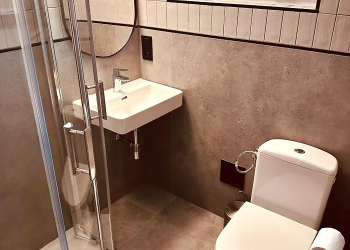 Odskocznia House * שצ'צ'ירק